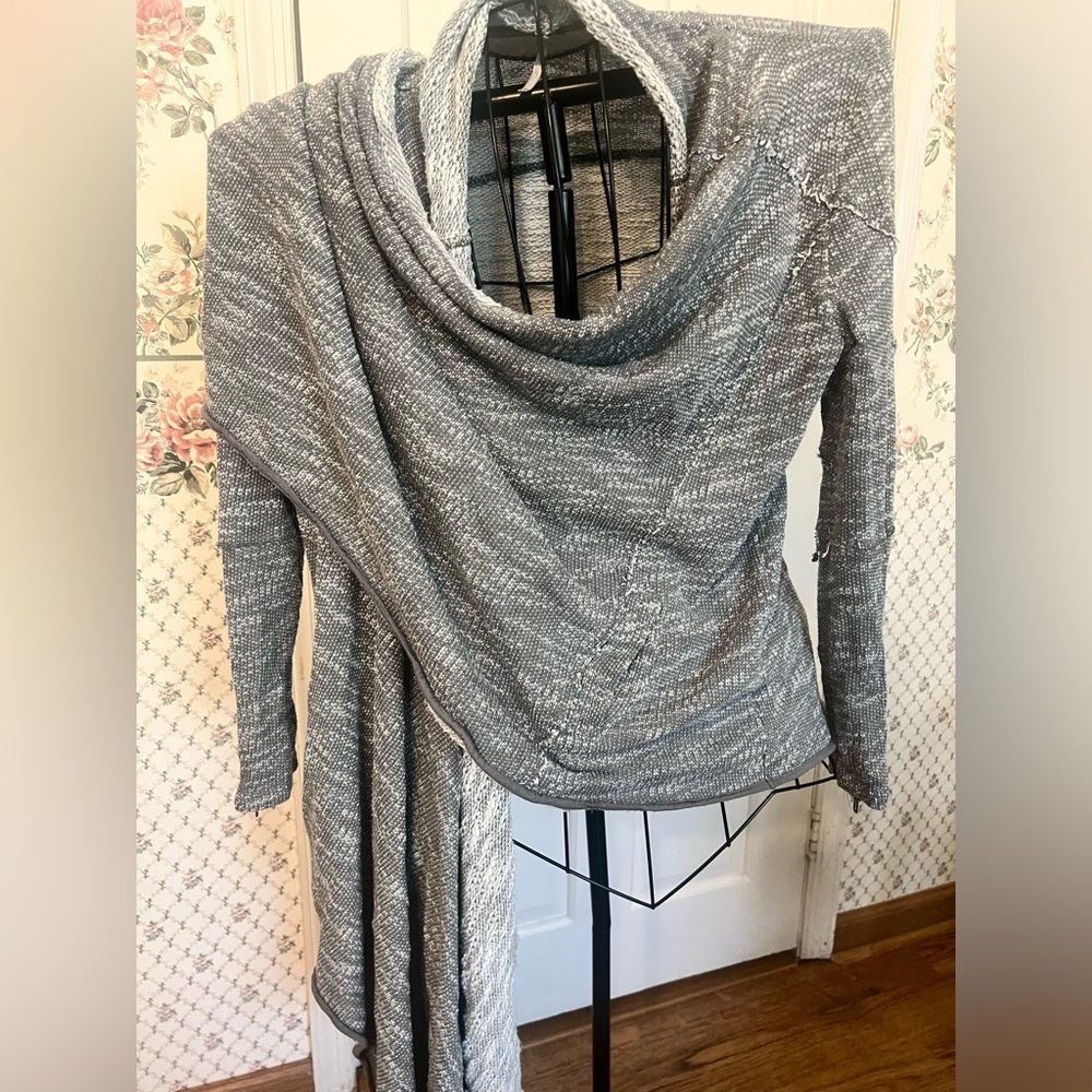 Free people Loop Cardigan Cream Grey wrap waterfall frayed distressed lagenlook - Picture 11 of 16